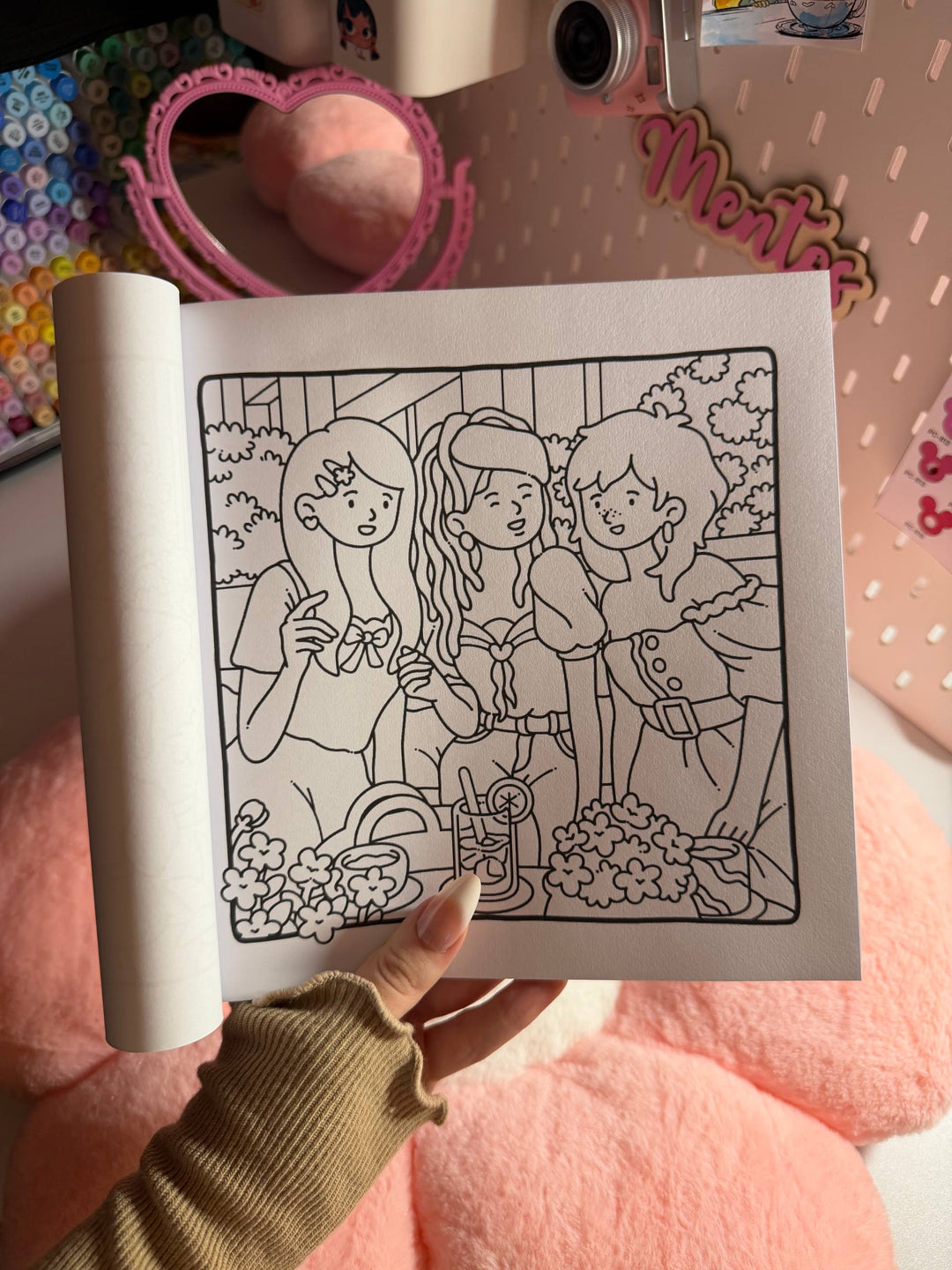 Girl besties