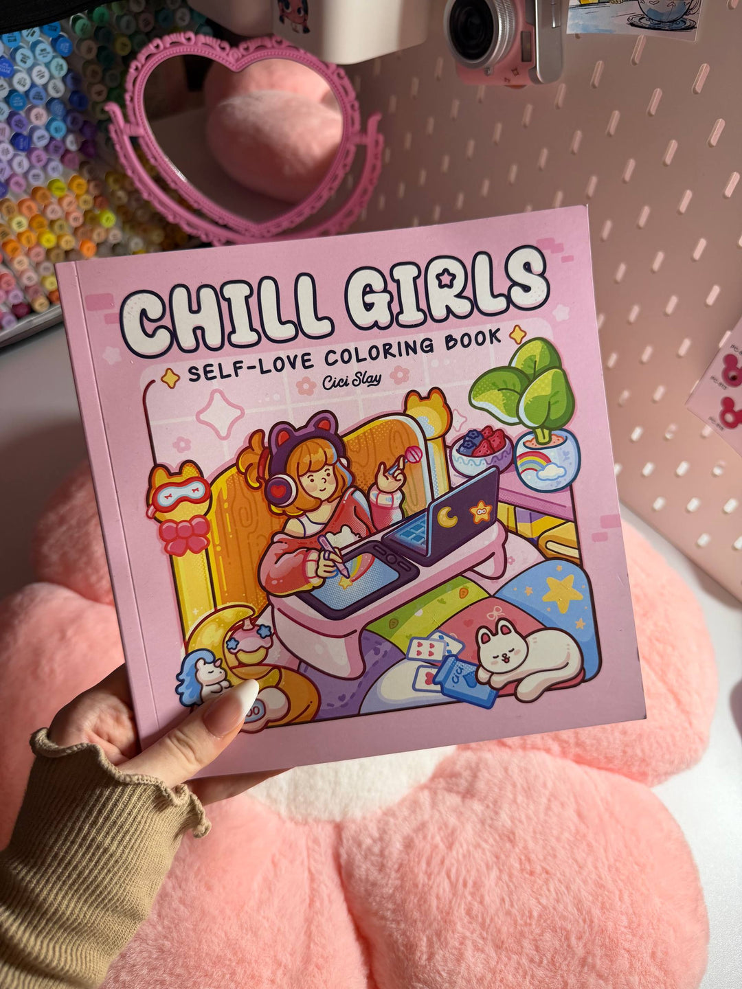 chill girls